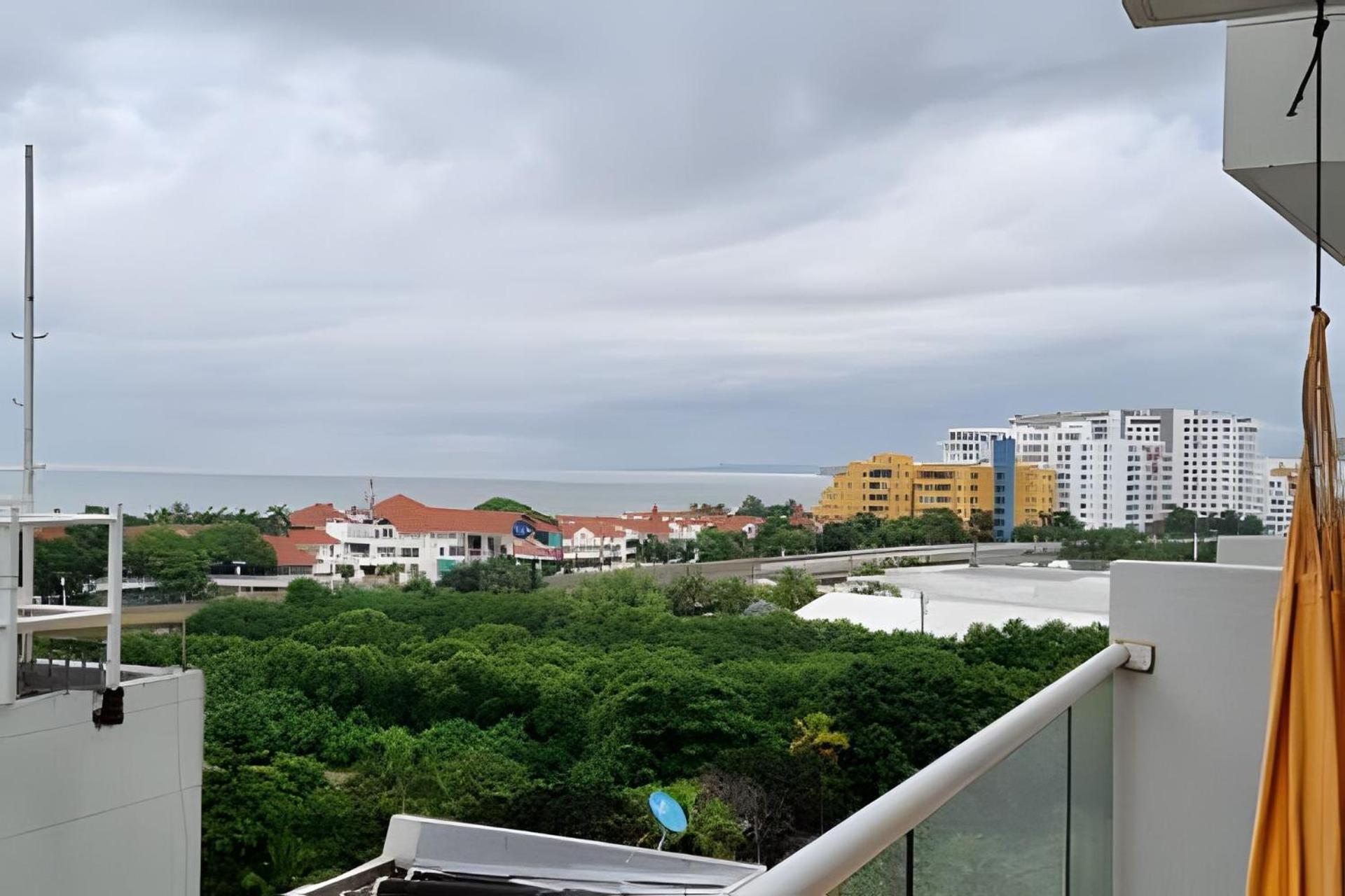 2 Dormitorios Jacuzzi Y Vista Mar. Frente A Playa Cartagena Exterior photo